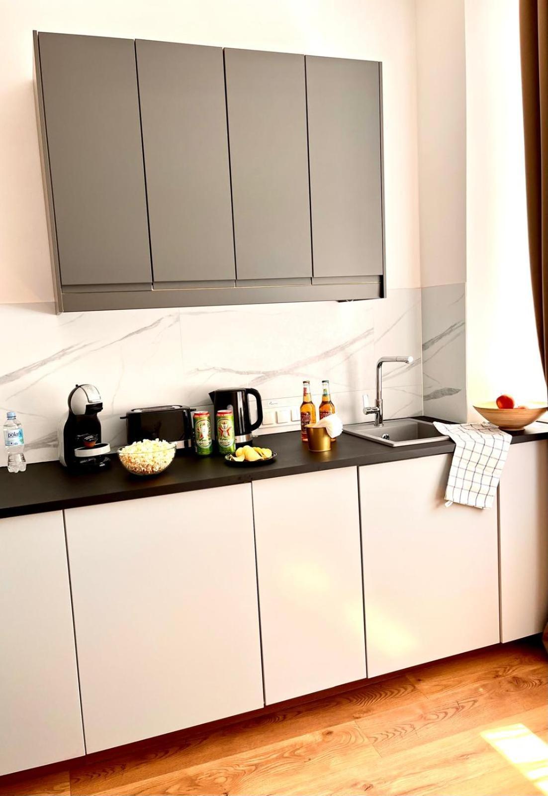Super 1 Bed Room Condo In Warszawa Center Eksteriør billede
